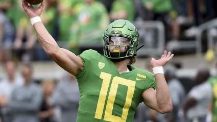 Oregon vs. Stanford Prediction: Betting Line, Odds & Pick