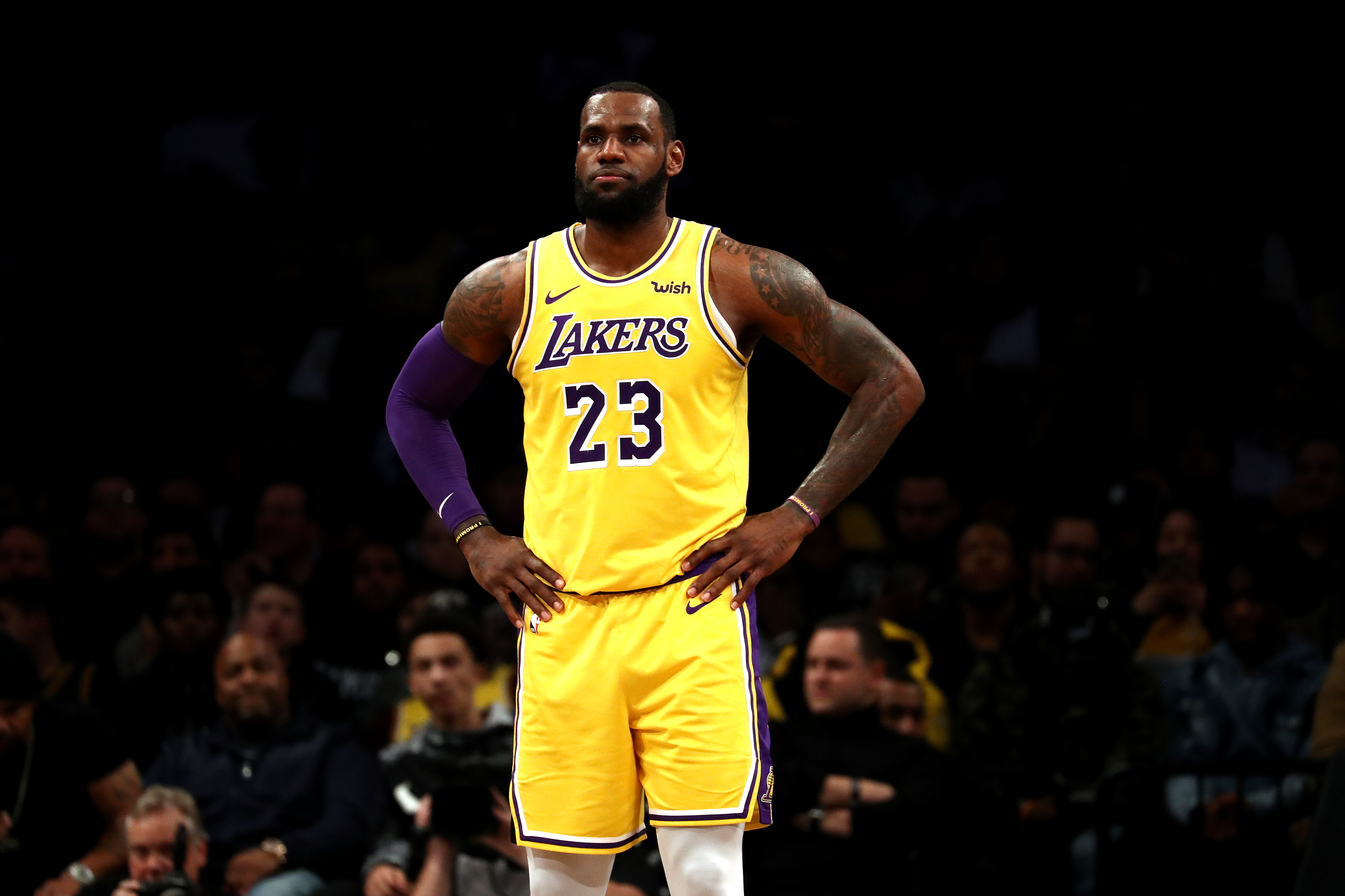 LeBron James Return: Could Injury Make Lakers Star Rest? | Heavy.com