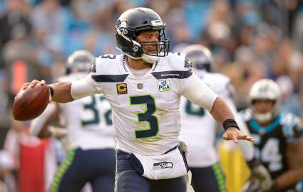 DraftKings NFL Picks & Optimal Lineups: Vikings vs. Seahawks Showdown
