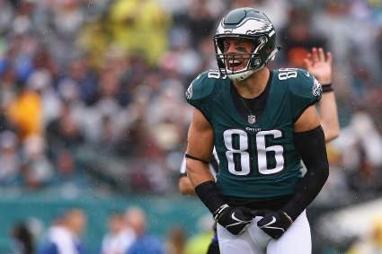 Eagles’ Zach Ertz Rips Women’s World Cup Critics