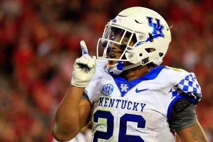 LOOK: Kentucky’s Benny Snell Pays Ode to Elton John With Custom Cleats