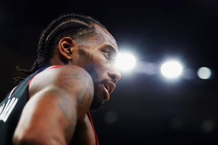 WATCH: Raptors’ Kawhi Leonard Hits Fadeaway Game-Winner vs. Blazers