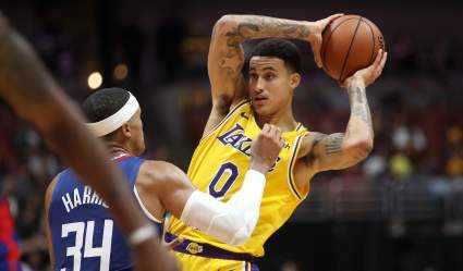 Lakers Roster & Starting Lineup vs. Mavericks; Kyle Kuzma Injury Update
