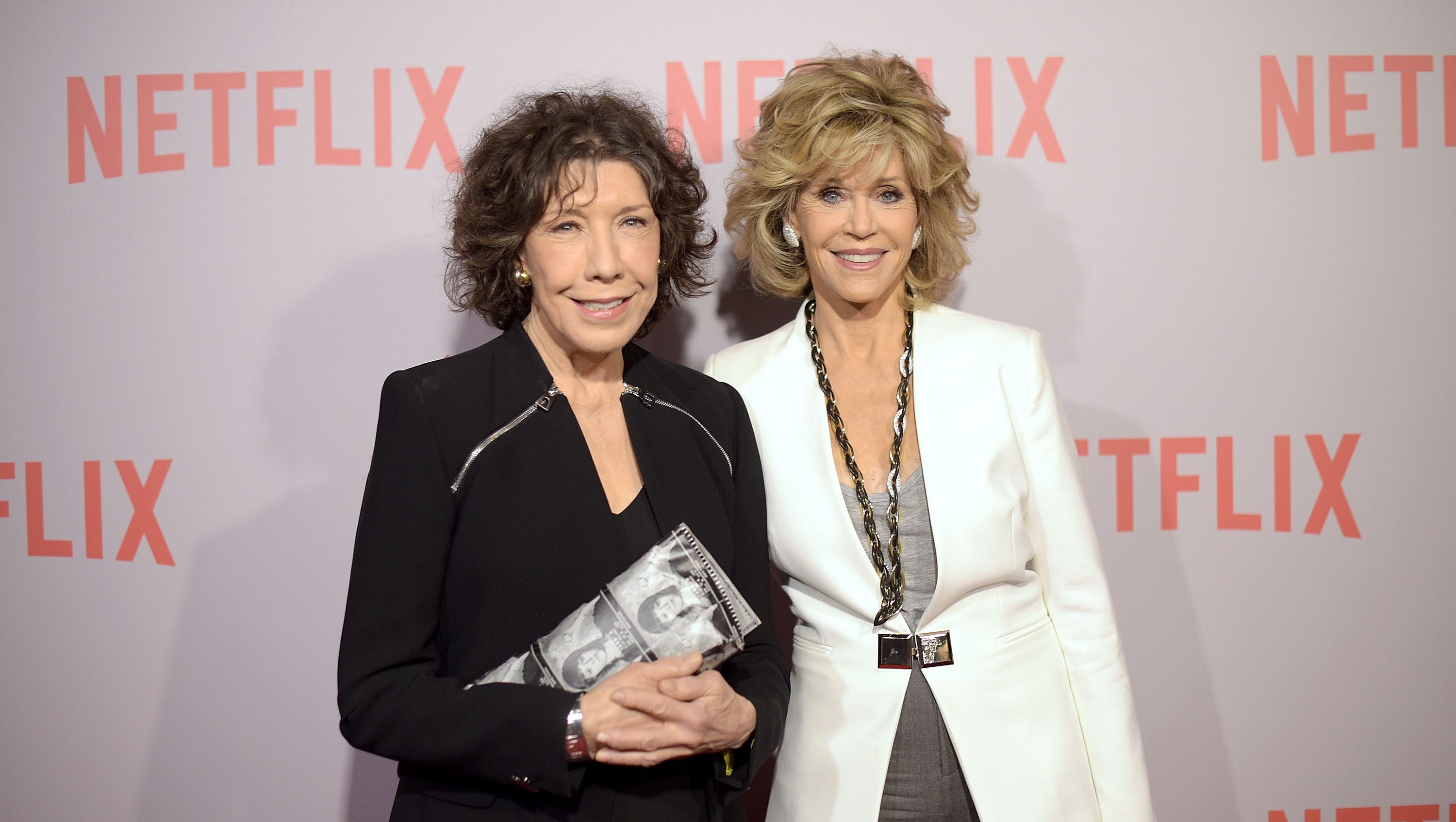 Grace And Frankie Season 4 Recap Heavy Com