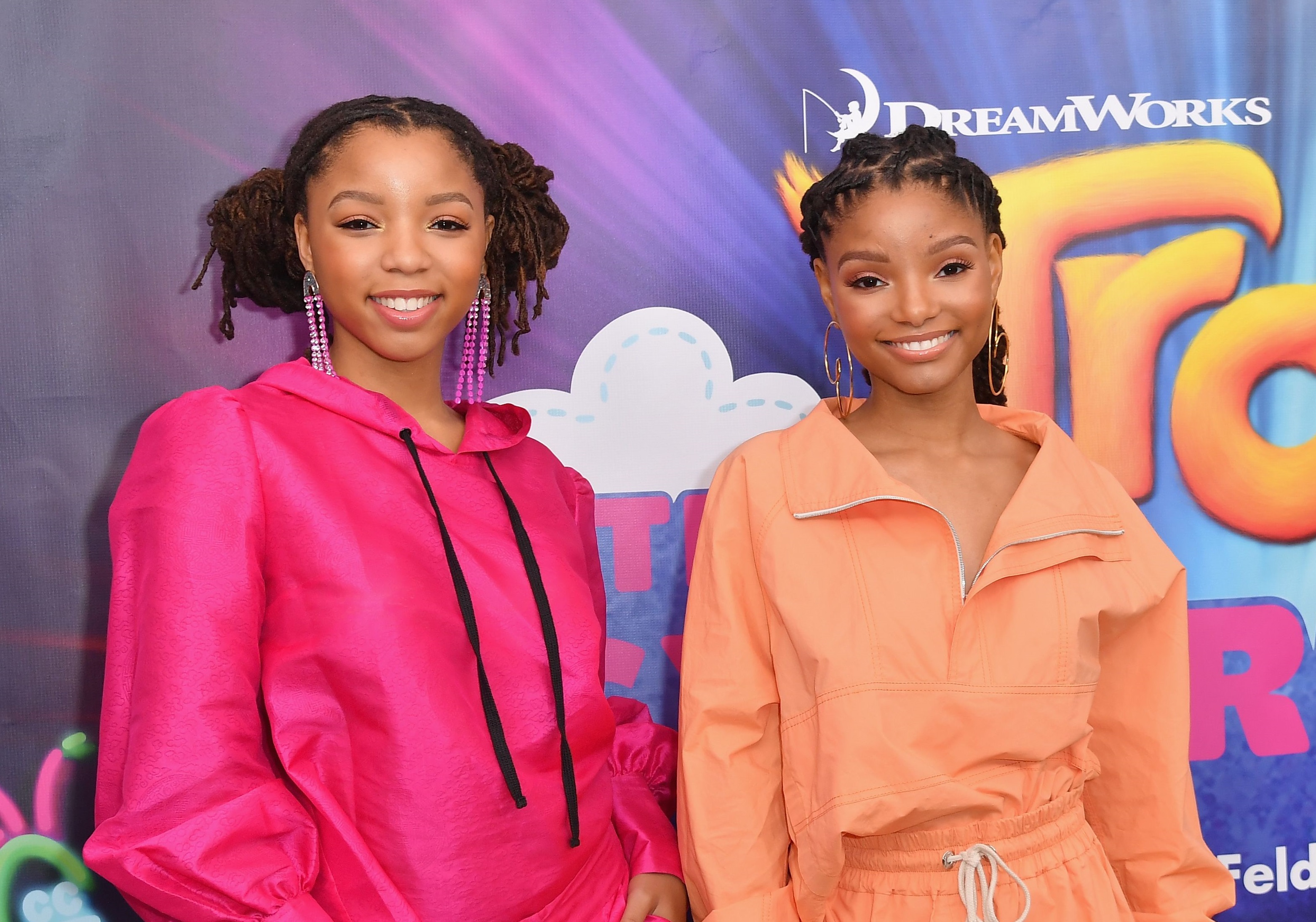 Chloe And Halle Super Bowl