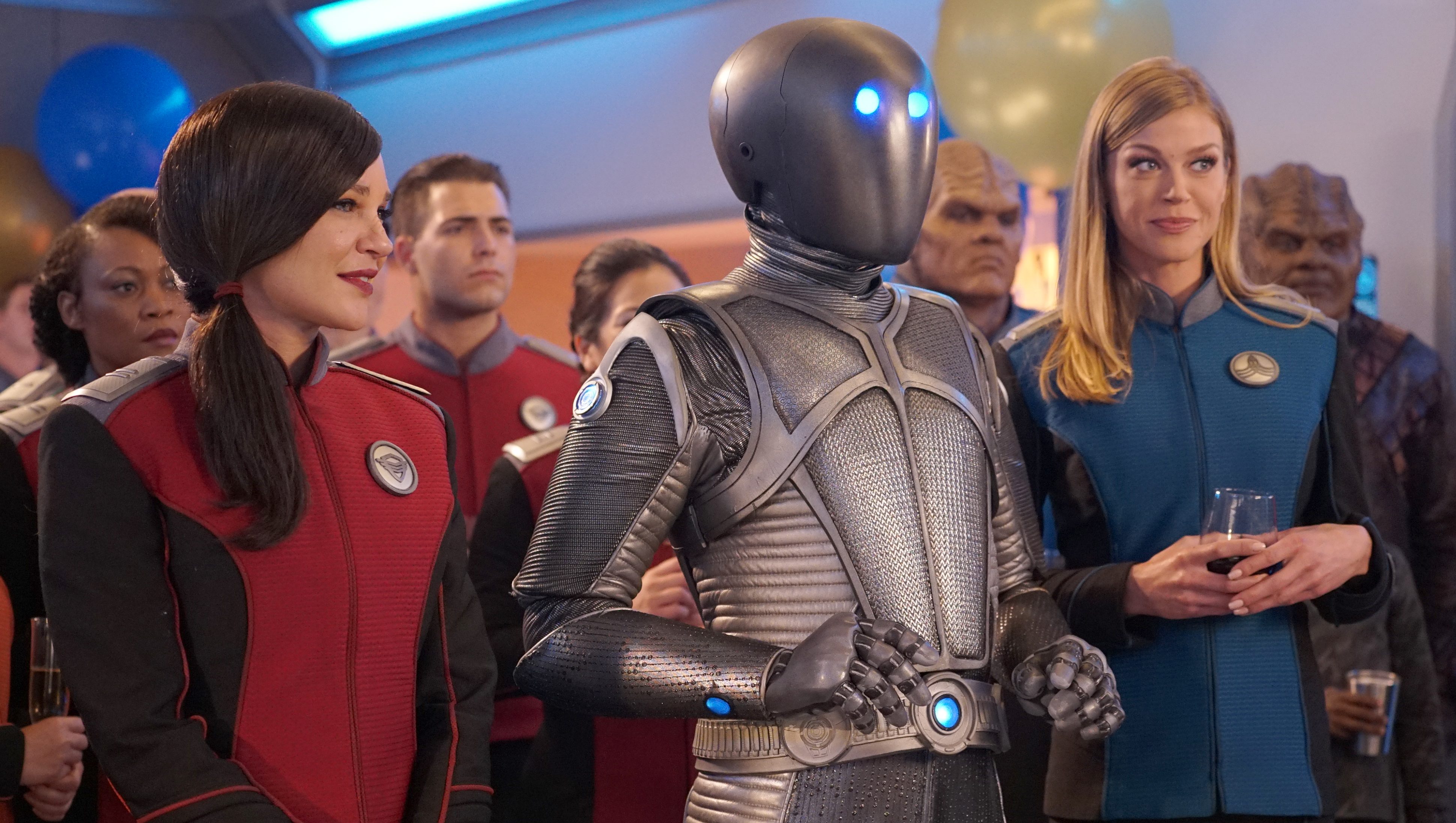 The Orville S02e08 Cast Special Guests On Identity Pt 1