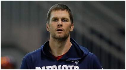 Tom Brady & Water: How Much Does He Drink?