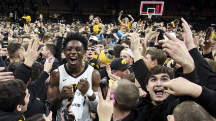 Cincinnati vs. Iowa Betting Line: March Madness Predictions & Picks