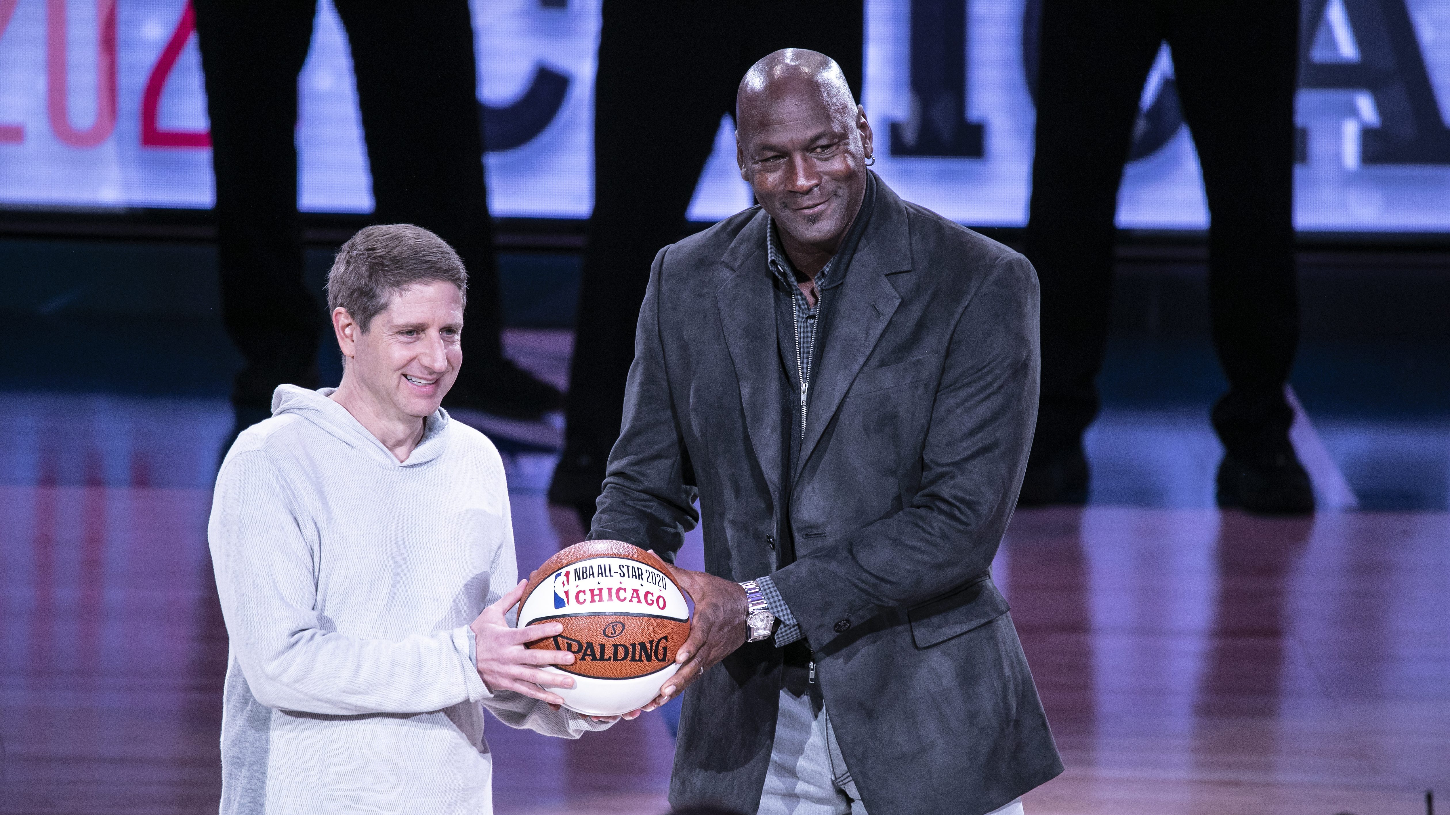 Michael Jordan Congratulates LeBron 