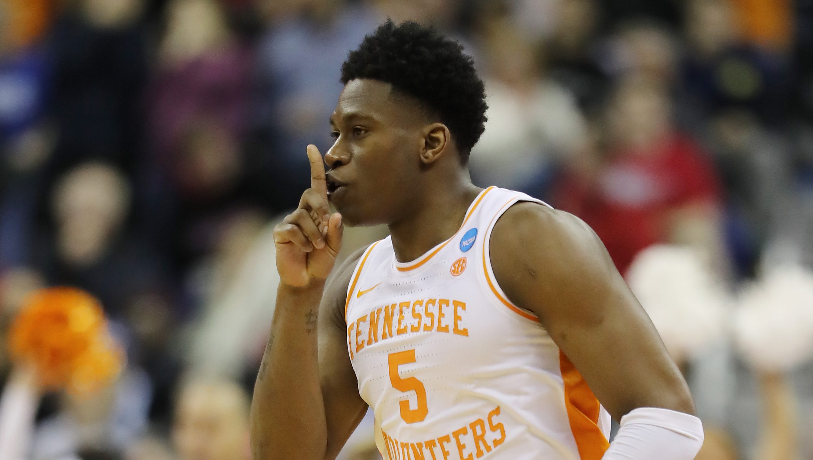 Admiral Schofield NBA Draft: Projections & Profile | Heavy.com