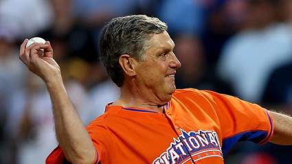 Tom Seaver Diagnosed with Dementia: 5 Fast Facts You Need to Know