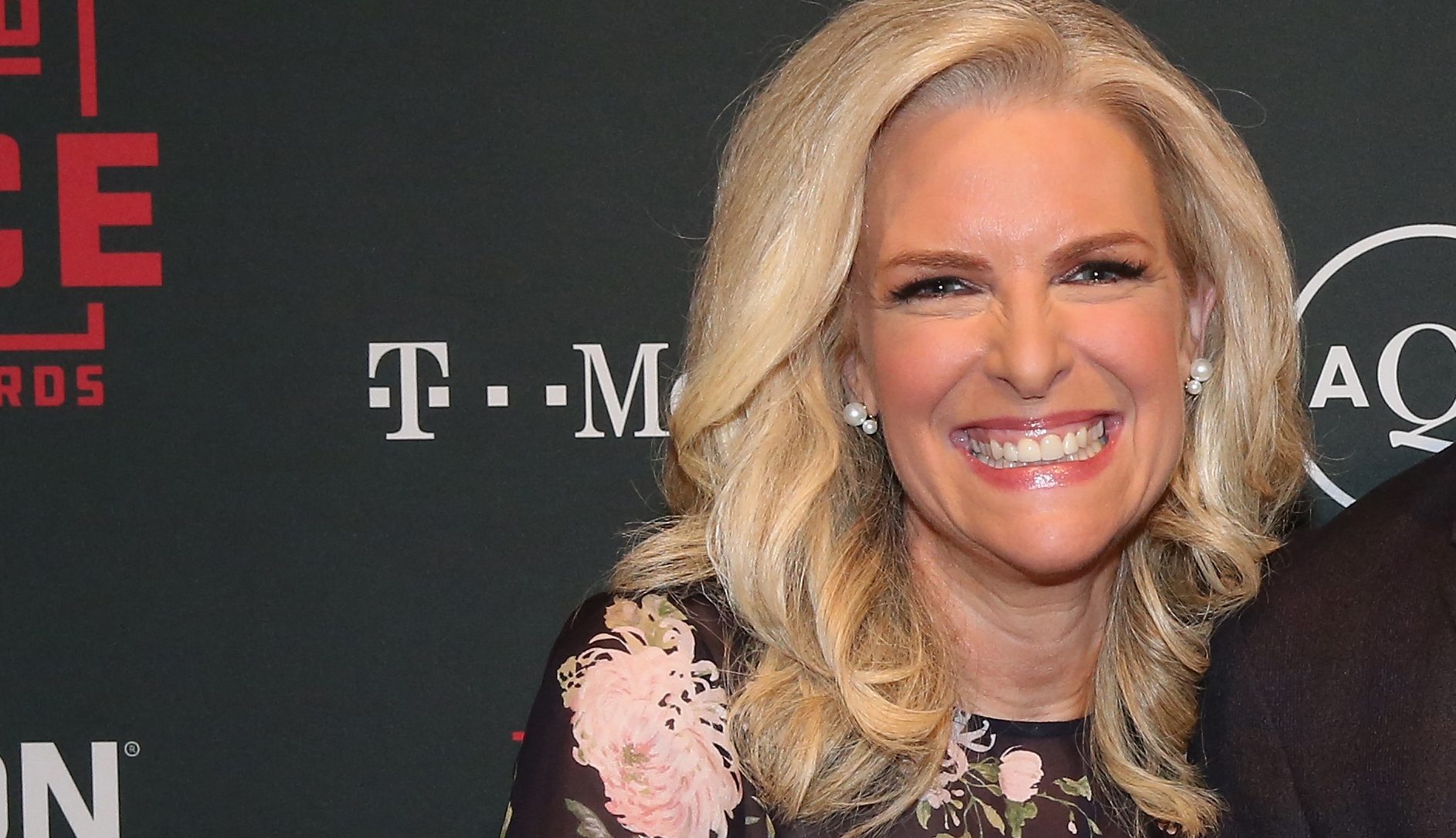 Janice Dean Meteorologist Battles Multiple Sclerosis 