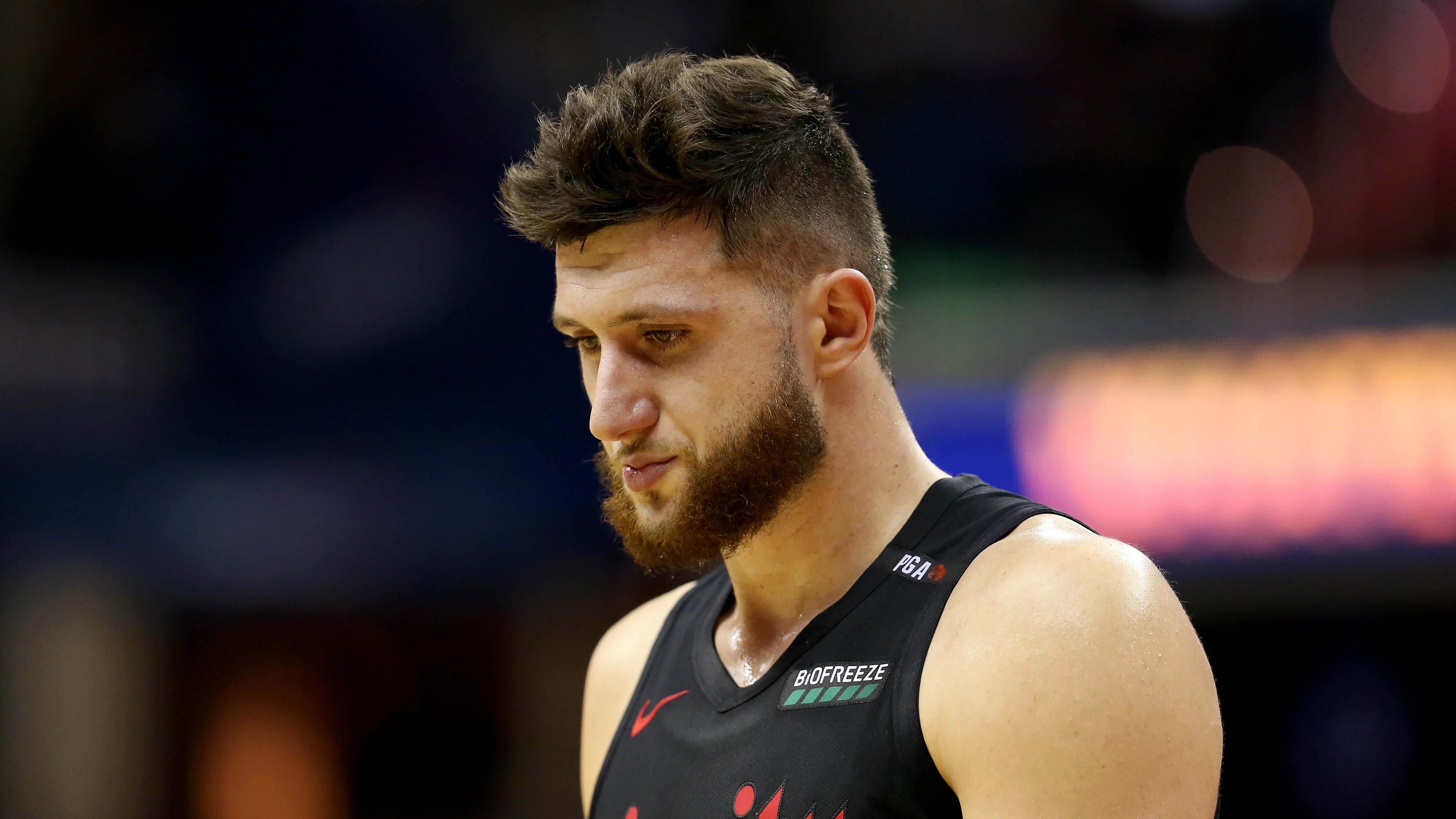 WATCH: Trail Blazers' Jusuf Nurkic Suffers Gruesome Leg Injury