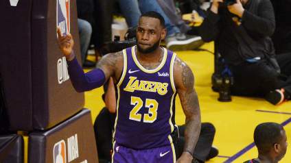 Lakers Roster & Starting Lineup vs. Hornets; Latest on LeBron James’ Status