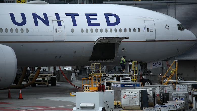 United Airlines Plane Catches Fire