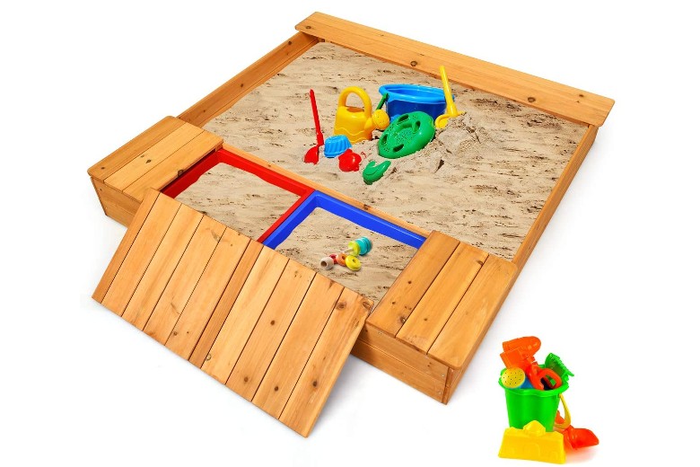 toy sandbox with lid