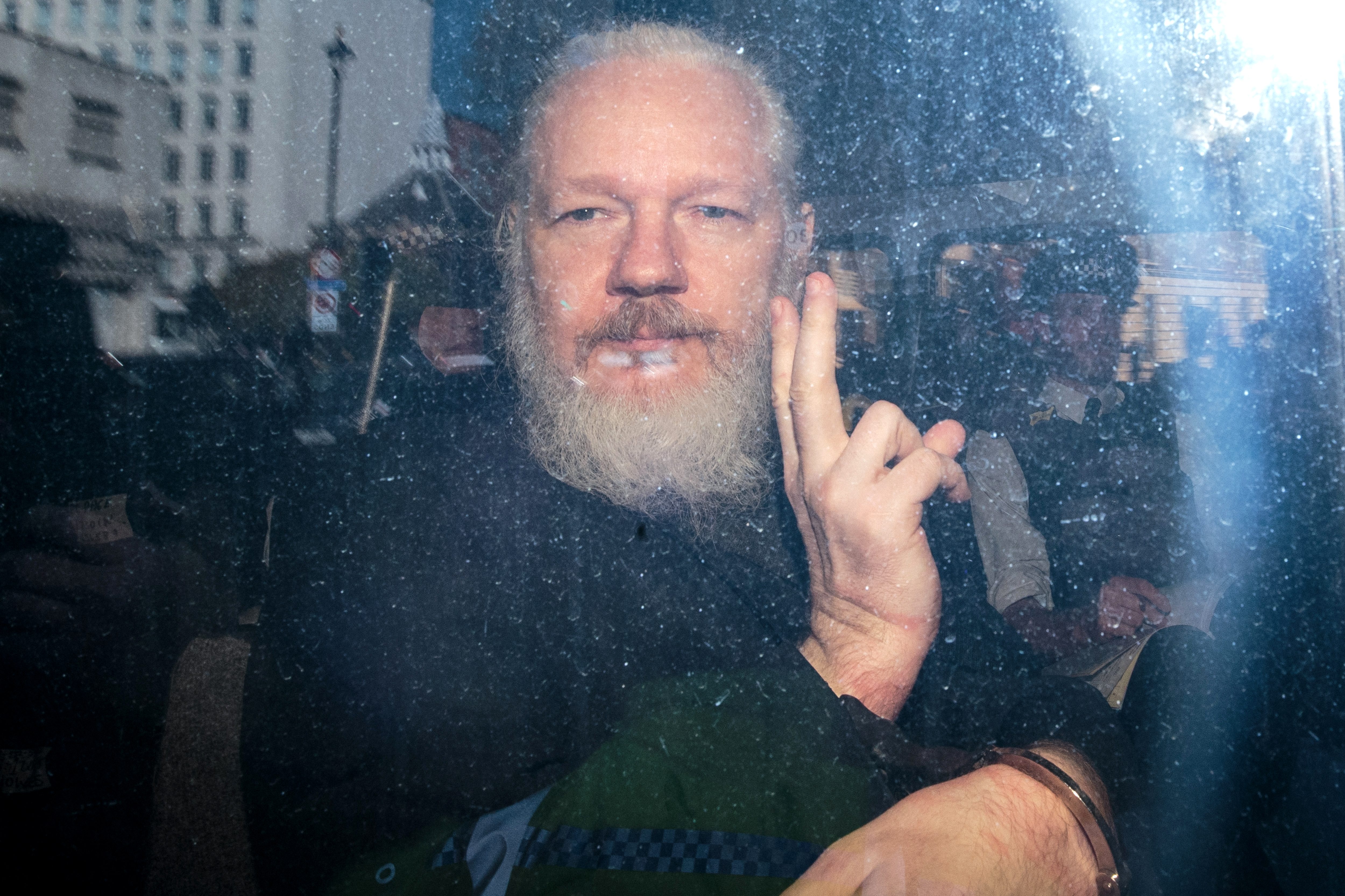 Julian Assange arrest video