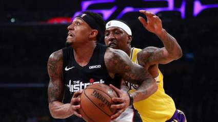 WATCH: Wizards’ Bradley Beal Shrugs When Fan Says He Sucks
