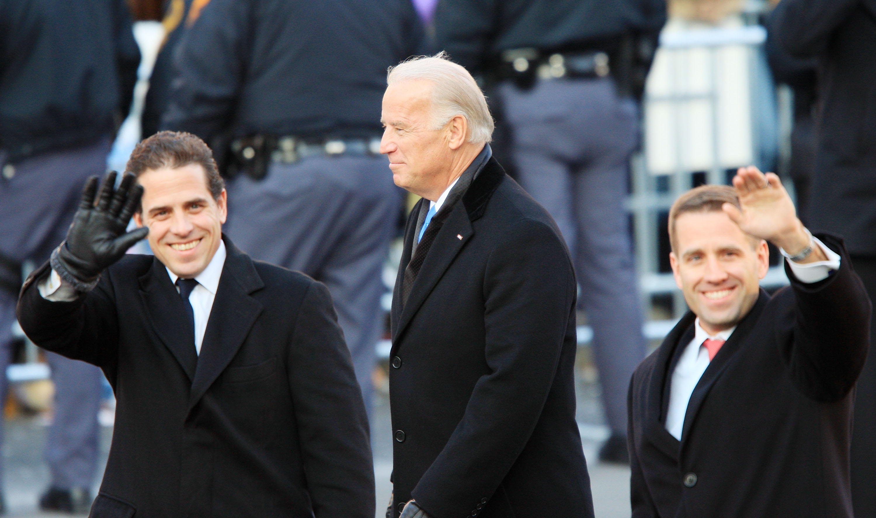Fact check: False claim that Biden family owns 10% of Chinese company