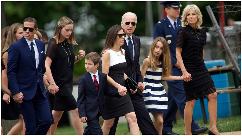 joe bidens first wife and daughter death