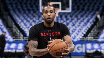 Kawhi Leonard NBA Free Agency: Latest Rumors & Updates on Raptors Star