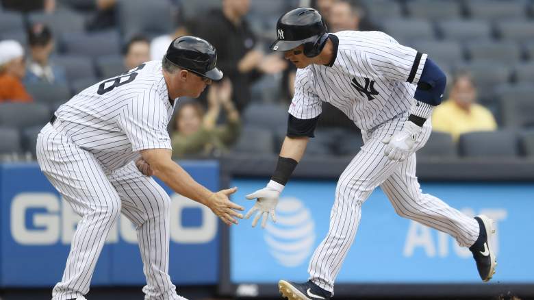 Why are the New York Yankees wearing Black Armbands