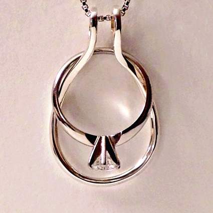 Ring Holder Necklace Dewdrop by Ali C Art