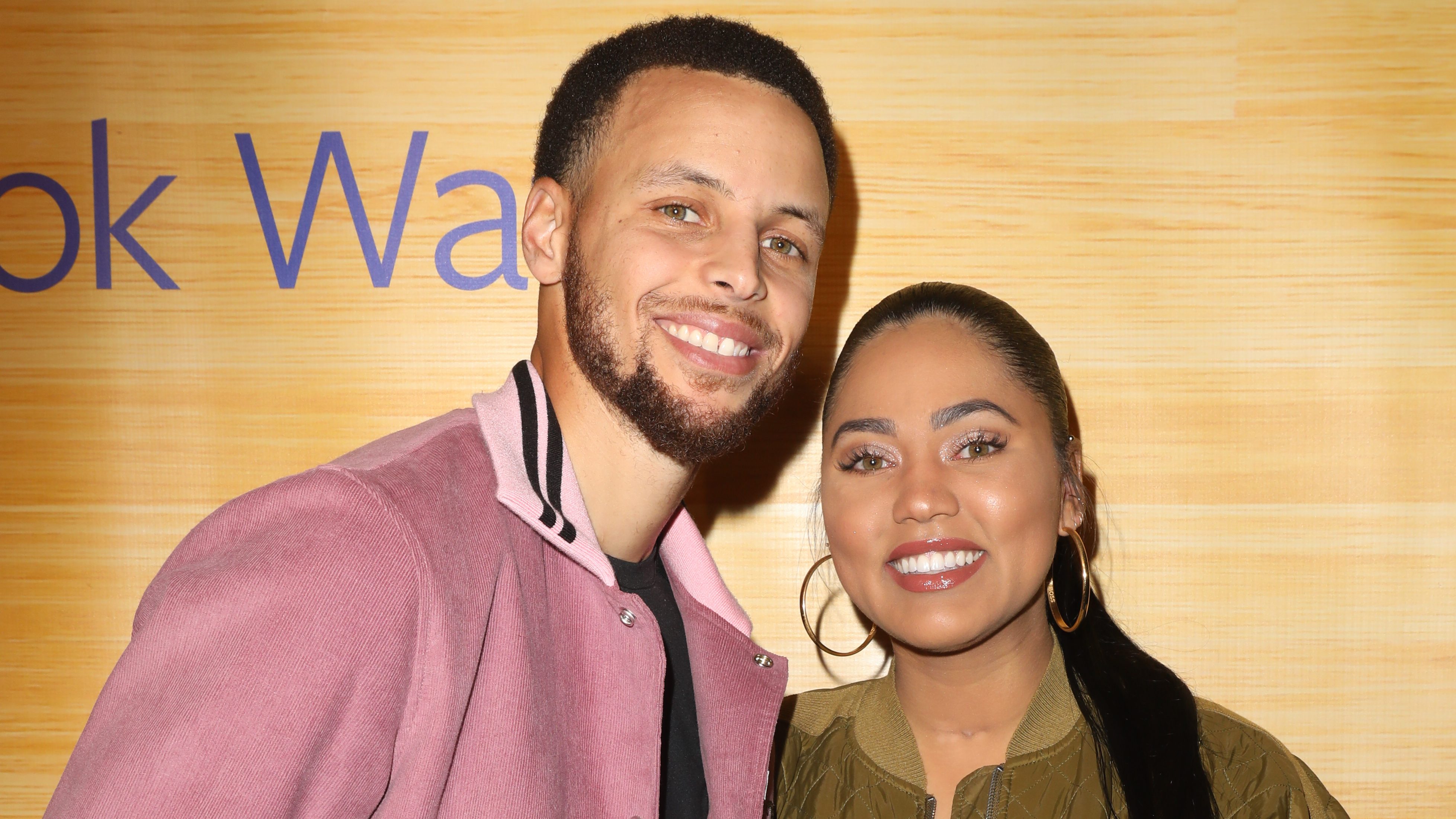 Stephen Curry's Wife Ayesha : Steph Curry Does Date Night With His ...