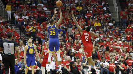 WATCH: Houston Rockets Fan Chants ‘New York Knicks’ at Kevin Durant