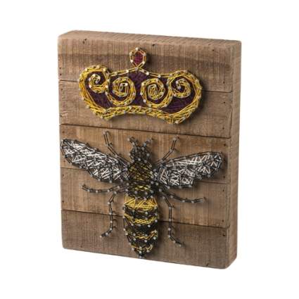 Primitives By Kathy String Art - Queen Bee