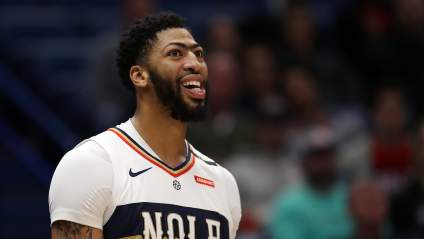 Lakers Anthony Davis Trade: Latest News & Updates on Offer for AD