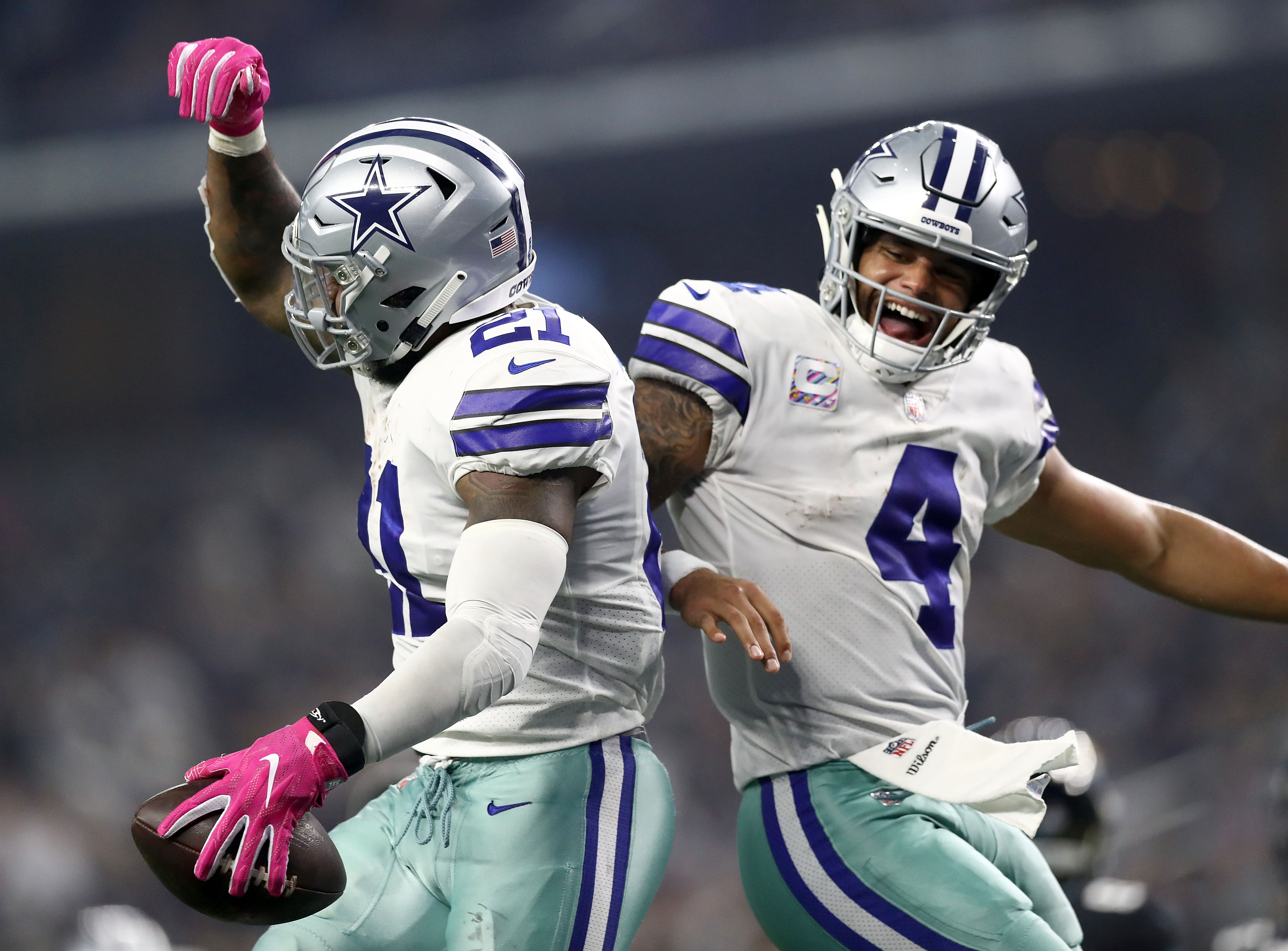 Ezekiel Elliott’s Contract Headlines Cowboys’ 5 Key Training Camp ...