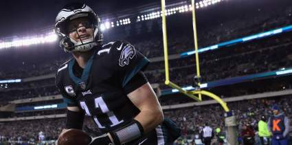 Packers Offer Opinion on Containing Eagles’ Carson Wentz