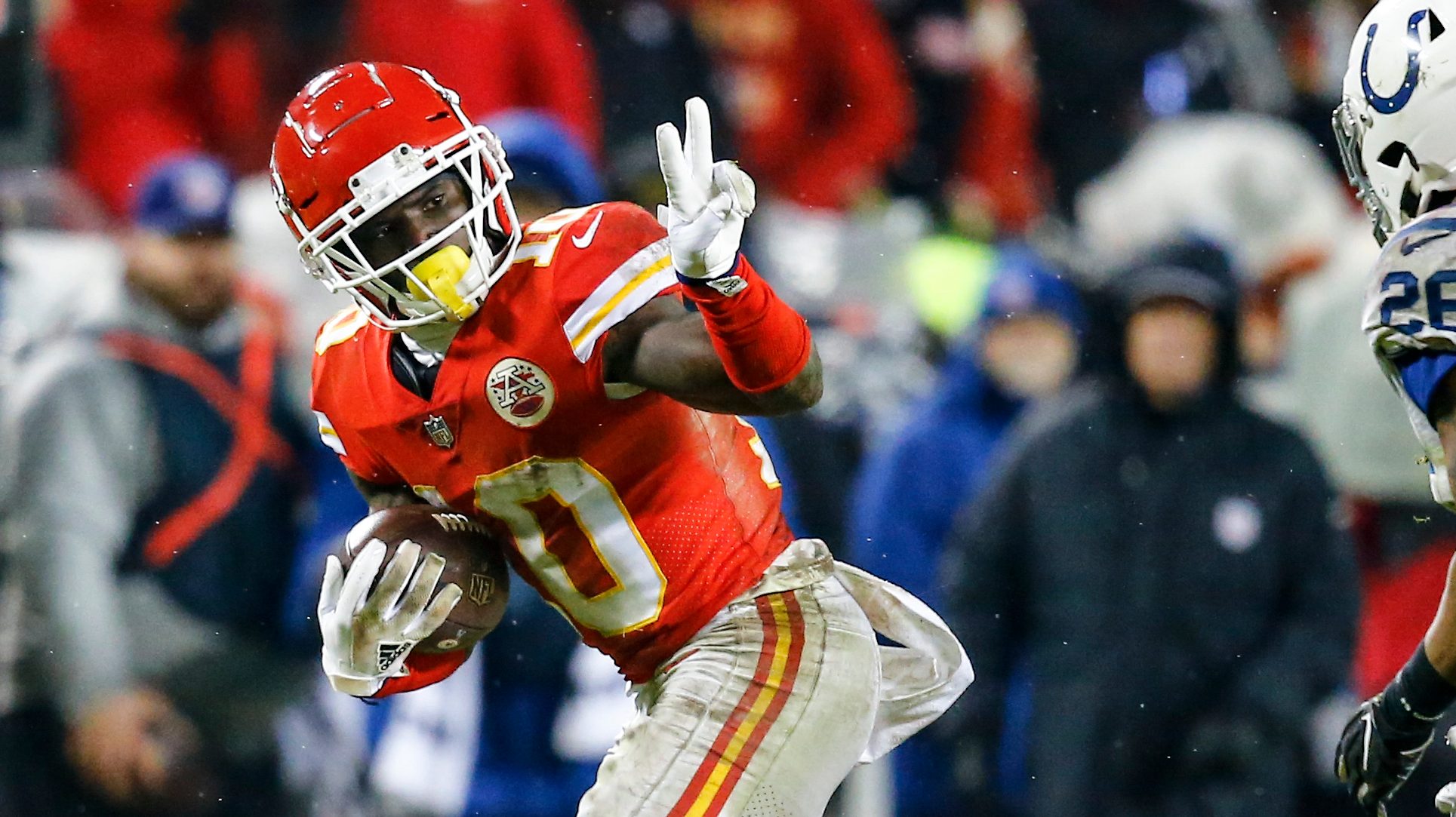 Tyreek Hill Returns to Twitter Over Fastest Player Debate