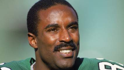 Eagles Legend Mike Quick Finally Joins (Breaks) Twitter