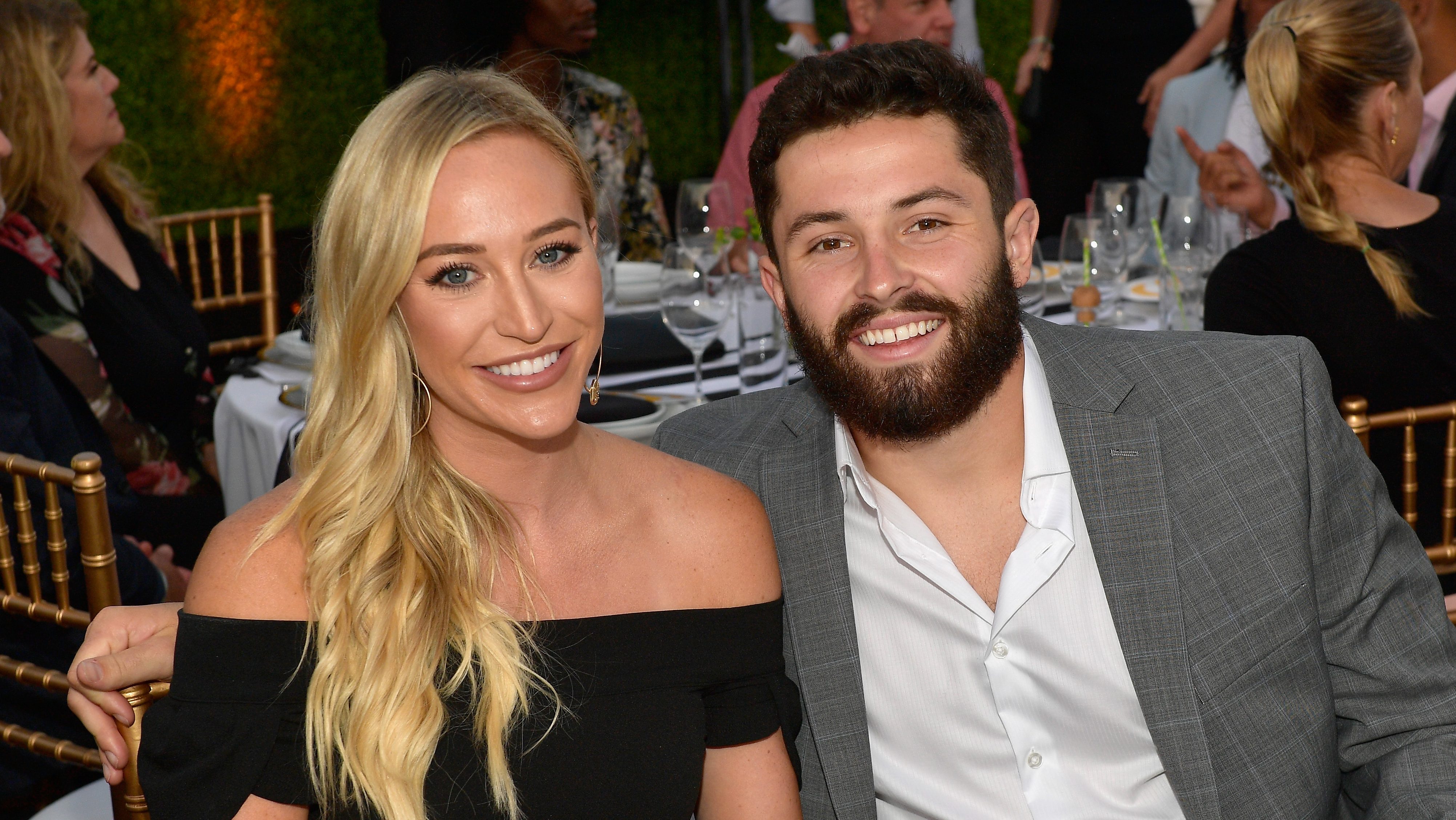 Browns Qb Baker Mayfield Caught In Viral Wedding Video Heavy Com