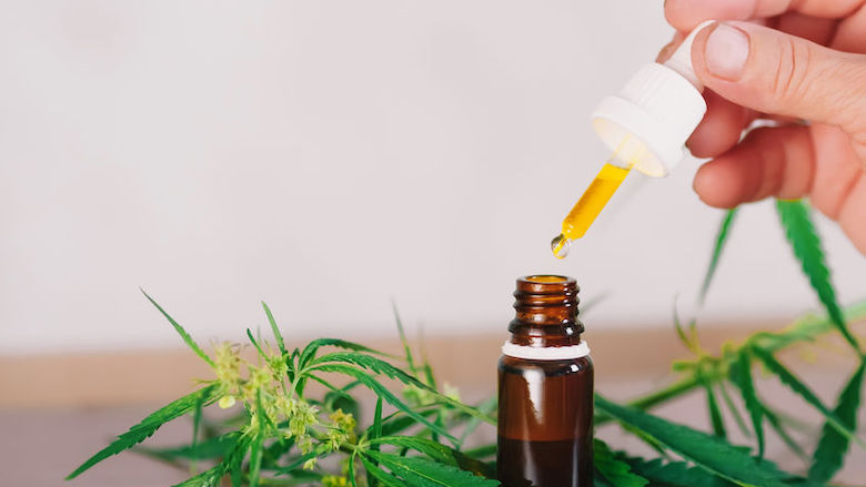 9 Best Pure Cbd Tinctures For Overall Wellness 2023 0296