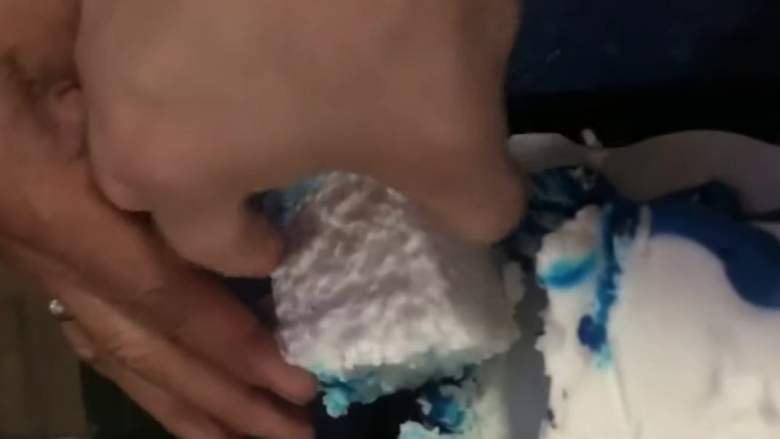 Walmart Styrofoam Cake - The Flores Family: 5 Fast Facts You Need to Know