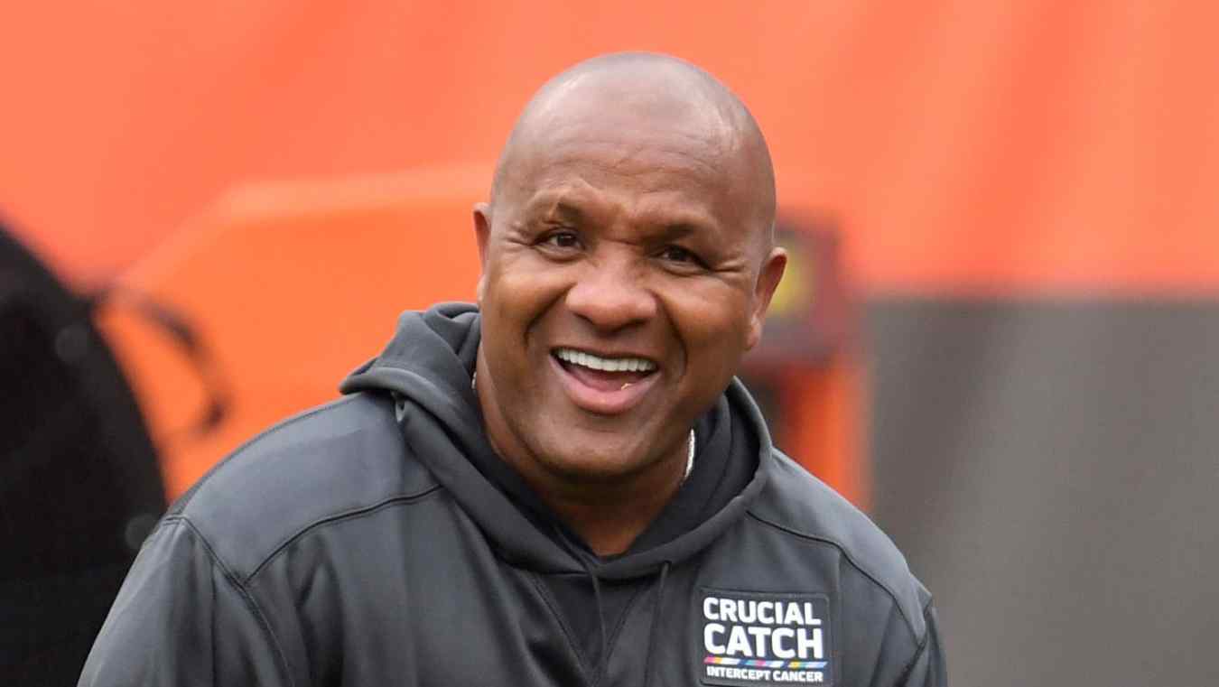 Hue Jackson Makes Harsh Accusation Against Browns