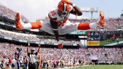 Cowboys Interested in Trading for Former First-Round Tight End: Report