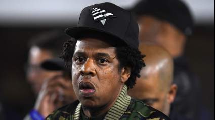 Eagles, Cowboys Potential ‘Significant Ownership Interest’ Teams for Jay-Z