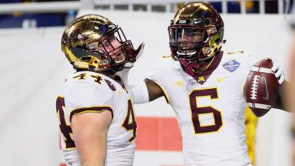 South Dakota State vs. Minnesota Prediction: Betting Line, Odds & Pick