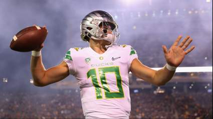 Arizona vs. Oregon Prediction: Betting Odds, Spread & Pick