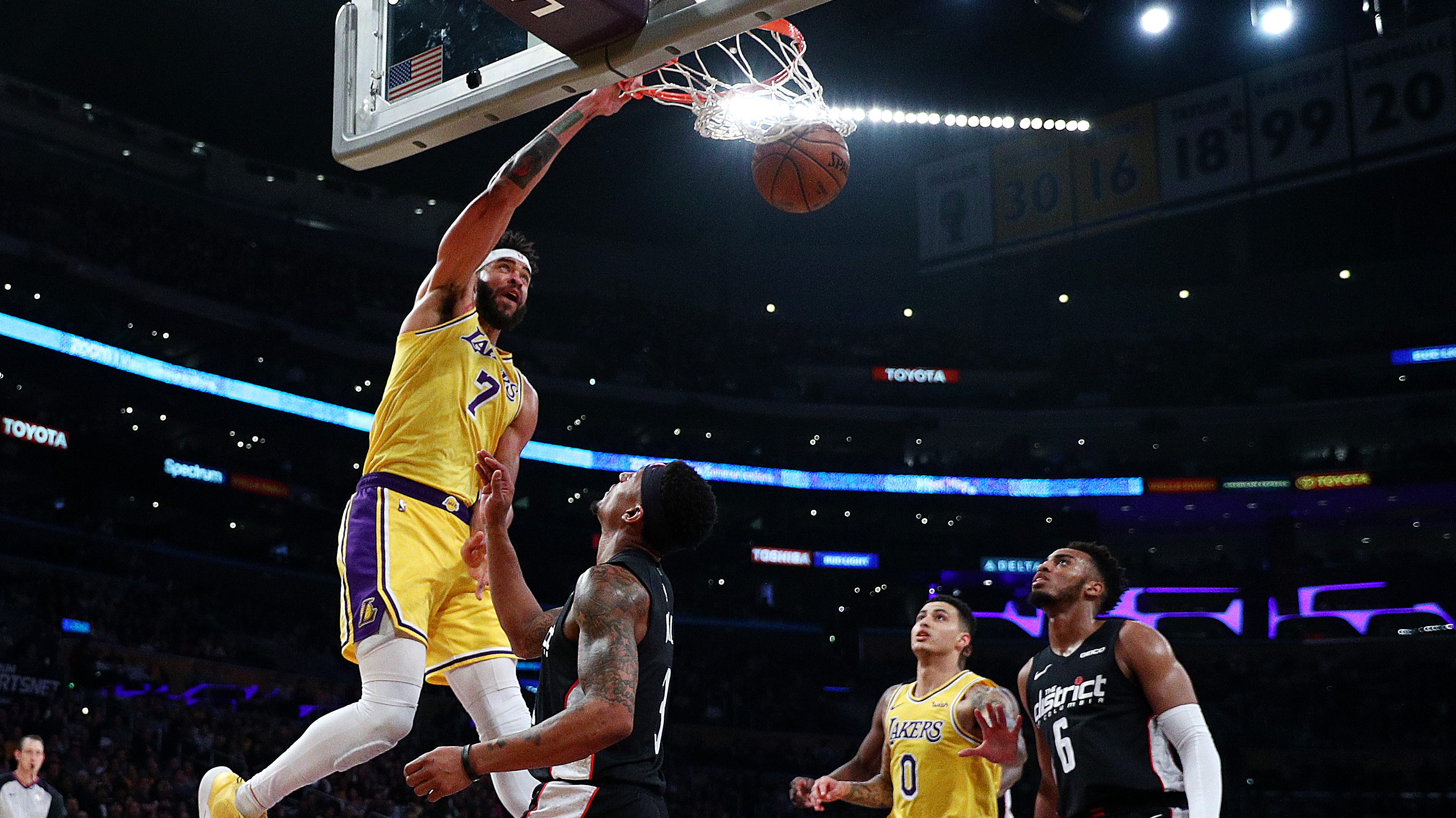 Lakers’ JaVale McGee, Quinn Cook & KCP Hit Mamba Sports Academy | Heavy.com