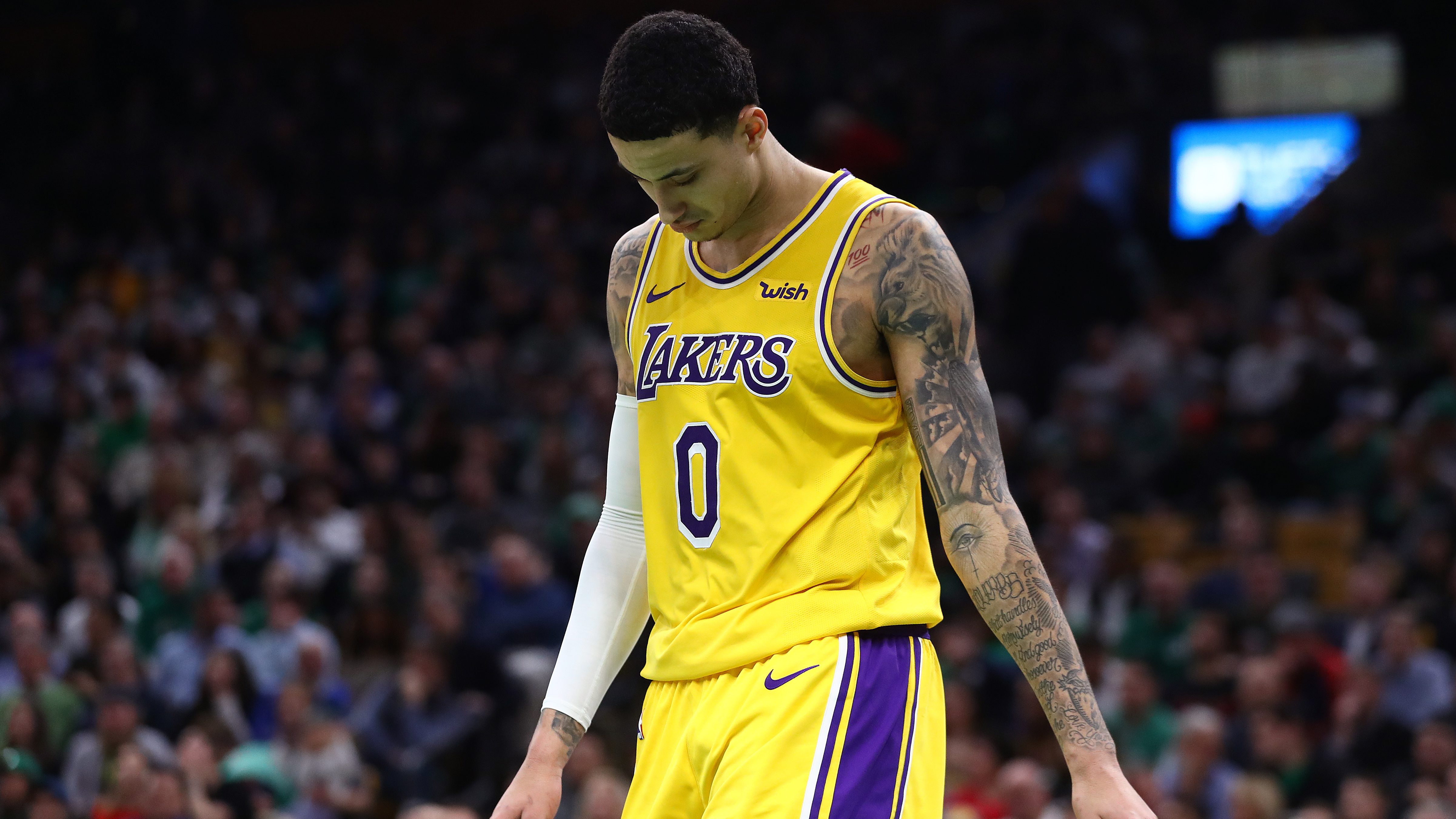 kyle kuzma stats 3 point percentage