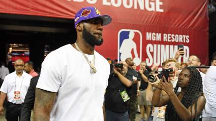 Lakers’ LeBron James Wins ‘Favorite Player’ in NBA Rookie Survey