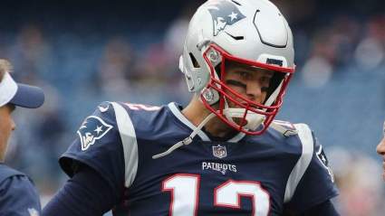 Patriots Sign Quarterback, Potential Backup for Tom Brady