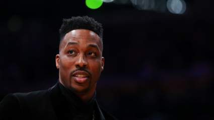Lakers’ Dwight Howard Shows off Hops at Venice Beach