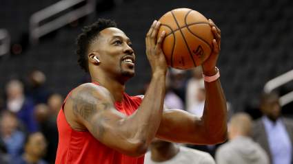 How Lakers’ Dwight Howard Fits Best With Loaded Roster