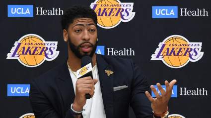 Lakers’ Anthony Davis Reveals Impact of Derrick Rose on His Career